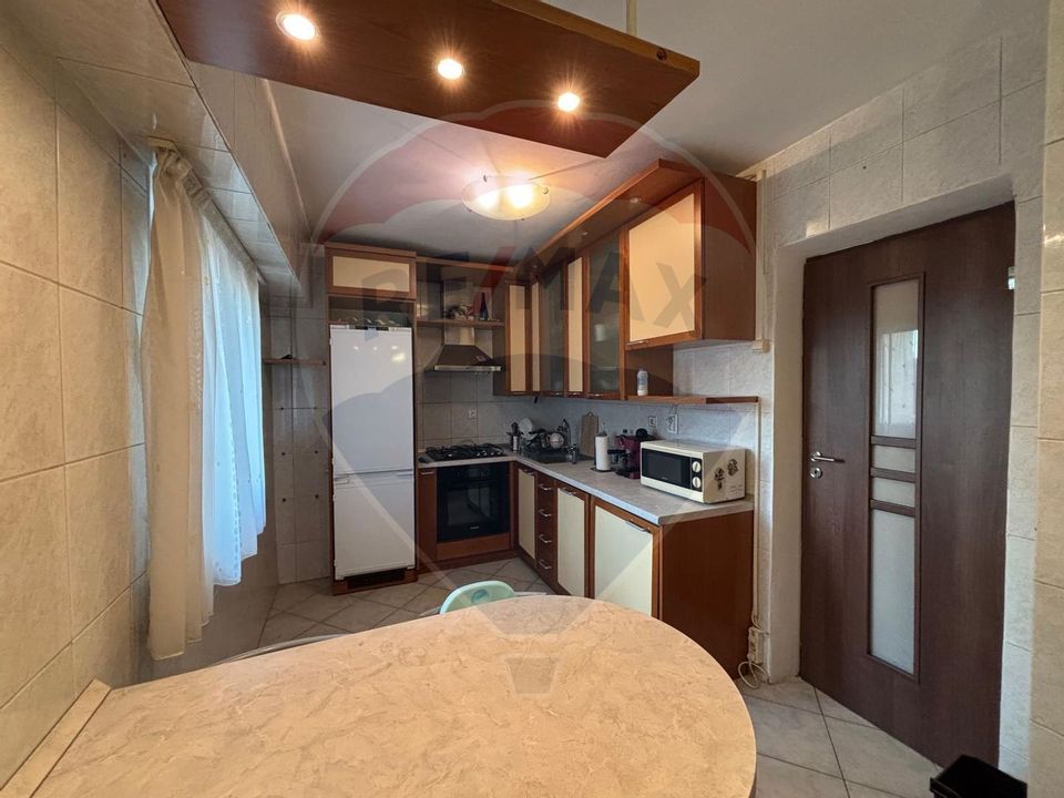 De închiriat | 2 camere + parcare | Unirii