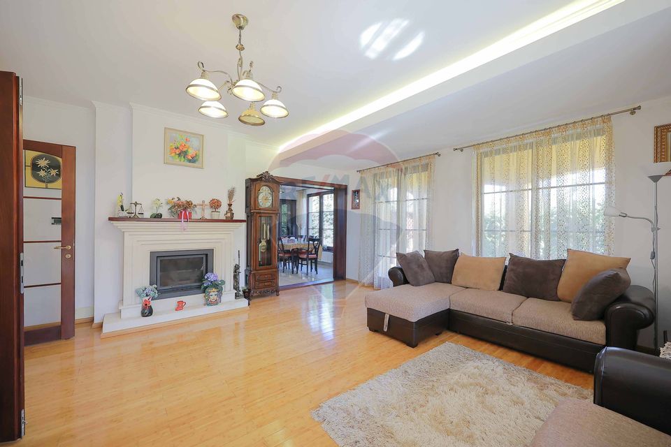 7 room House / Villa for sale, Dealuri Oradea area