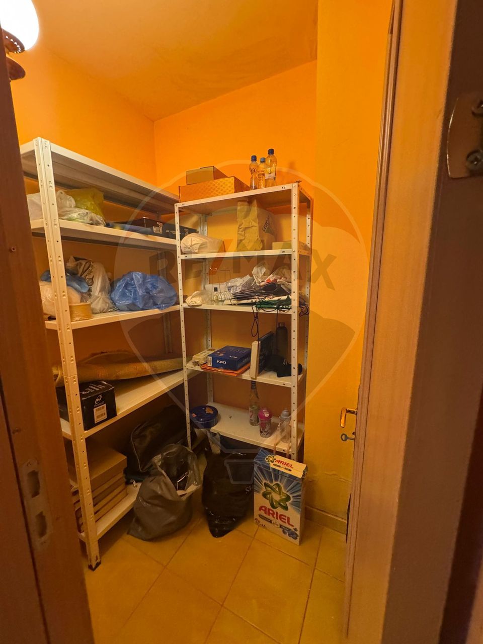 3 decomandate spatios, liber, central, Infratirii, Mc Donalds