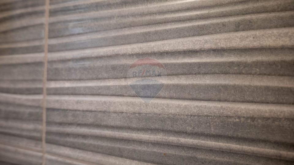 Vanzare apartament 3 camere, decomandat spatios si luminos, Dobroesti