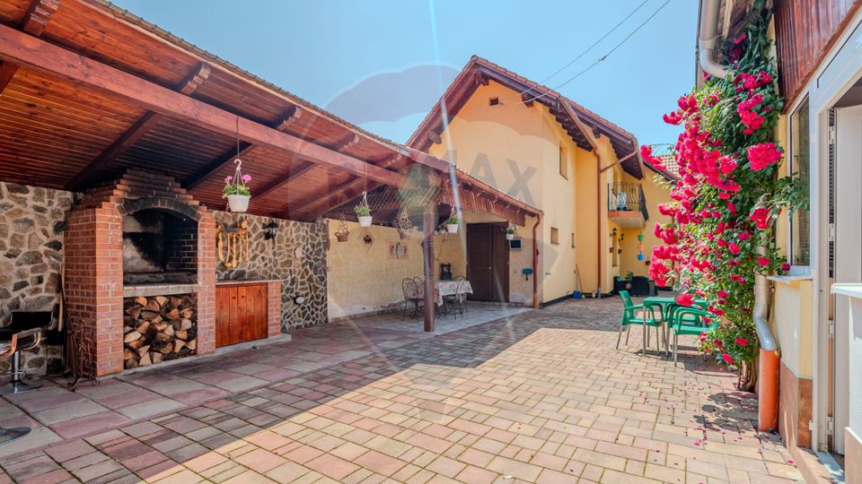 5 room House / Villa for sale