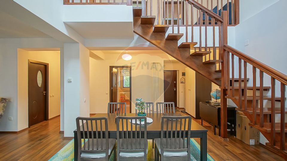 Apartament Premium cu Terasă Panoramică către Munții Bucegi!