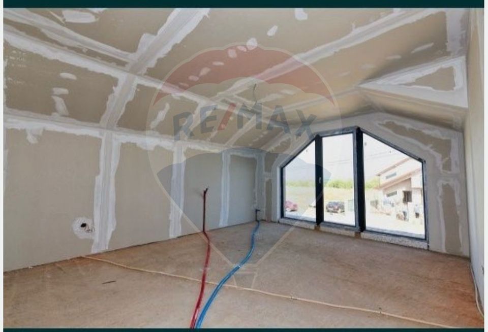 4 room House / Villa for sale, Bariera Valcii area