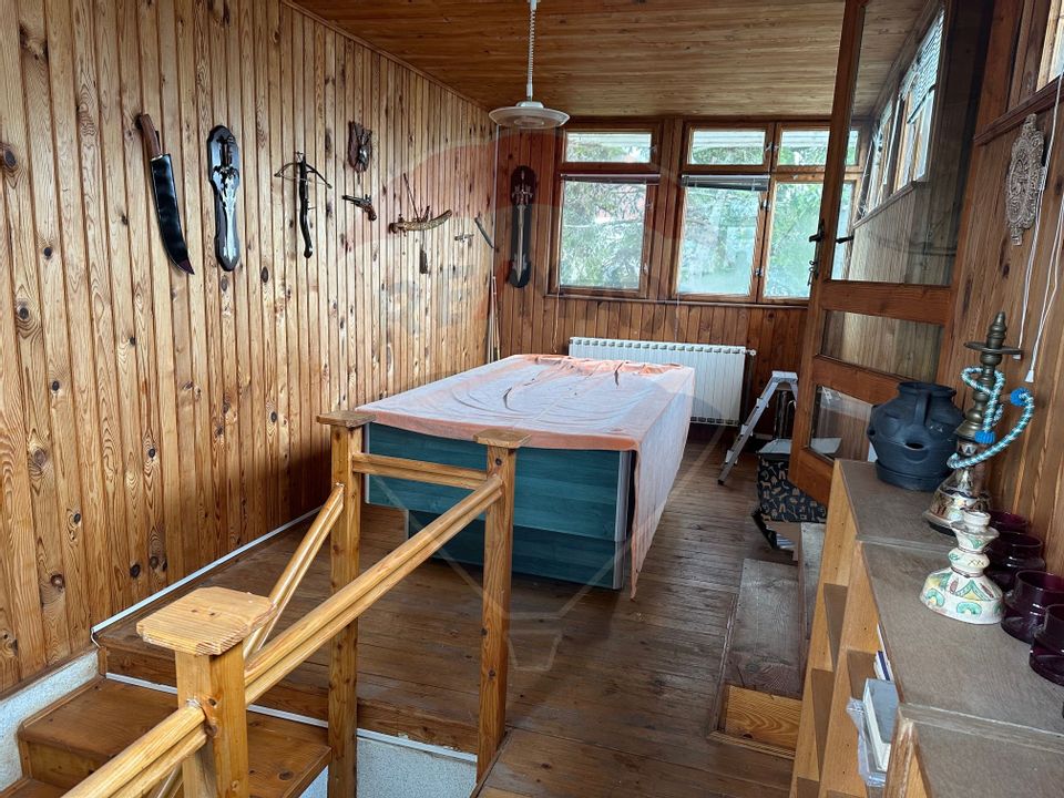 6 room House / Villa for sale