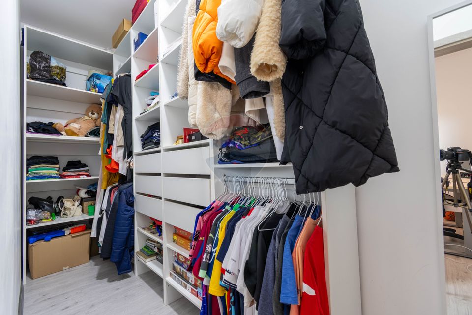 Detached House for Sale / 900 sqm Land, Popesti, Cluj