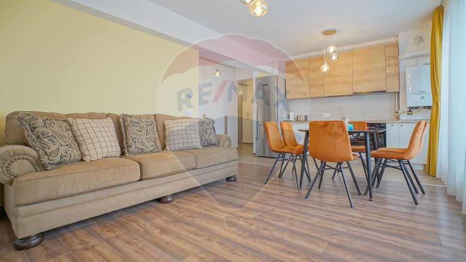 3 room Apartment for rent, Tractorul area