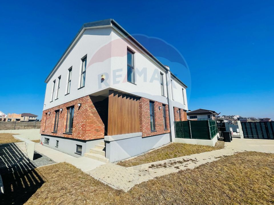 Casă modernă de vânzare  - Confort și eleganță în apropierea Clujului
