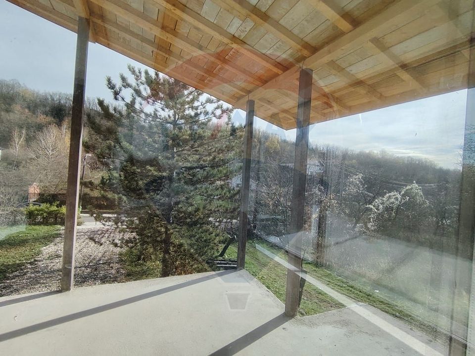 Lux Mediteranean si Intimitate pe 4.000 mp Domeniu Privat Gura Vaii