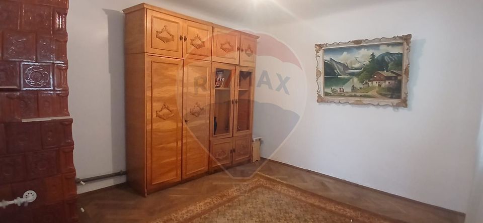 6 room House / Villa for sale, Central area