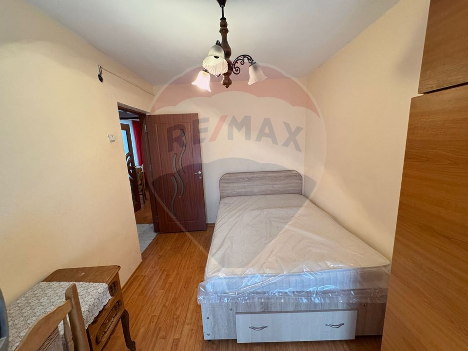 3 room Apartment for rent, Mioritei area