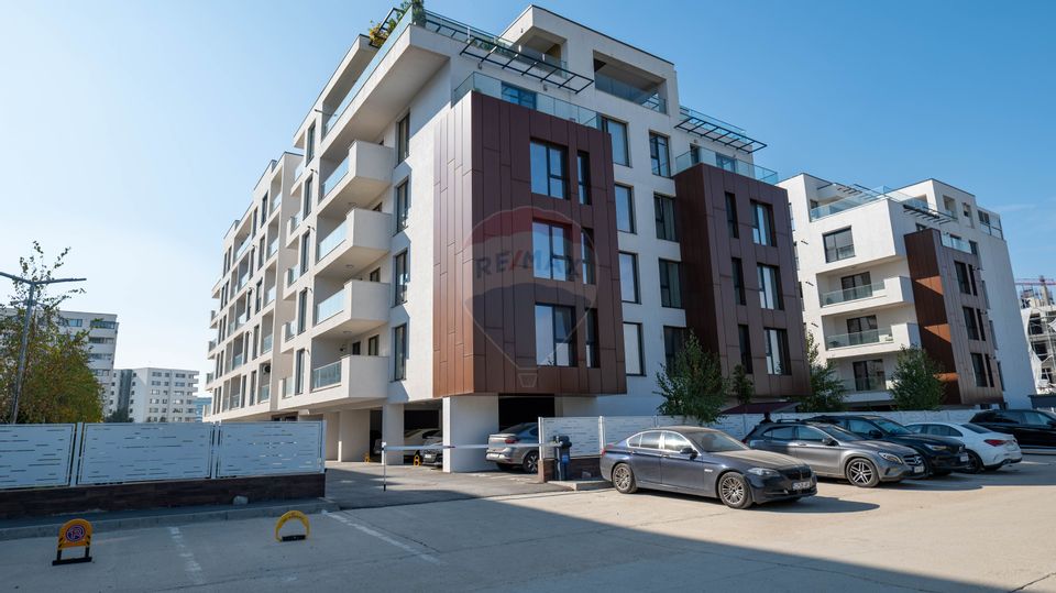 Inchiriere apartament 2 camere MTM SKY, Parcare/Gradina Privata