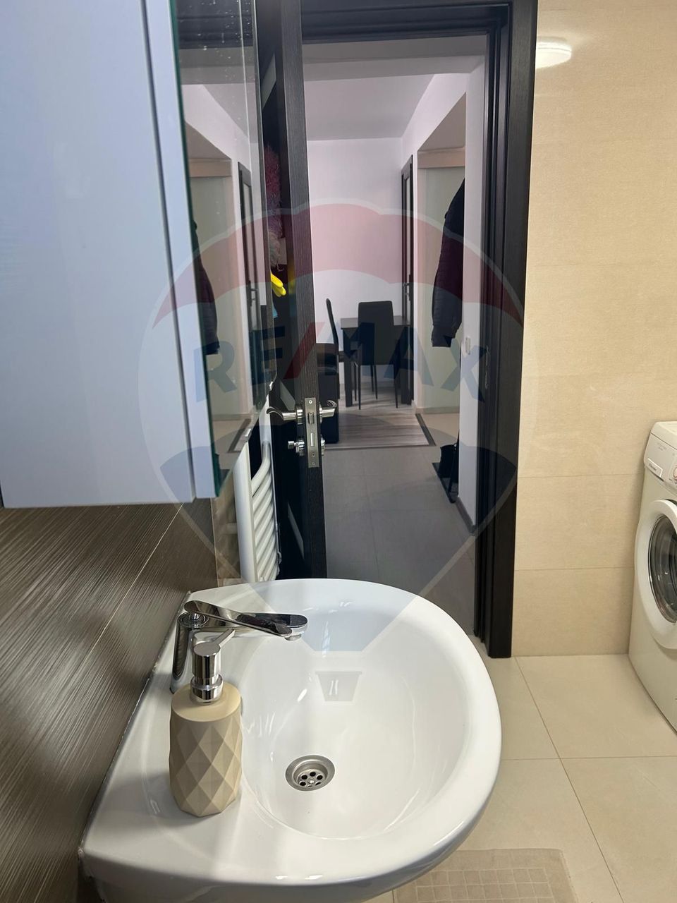 2 room Apartment for rent, 1 Mai area