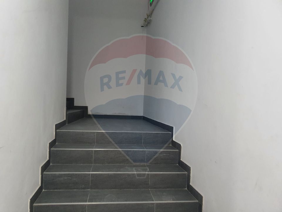 1,400sq.m Commercial Space for rent, Timpuri Noi area