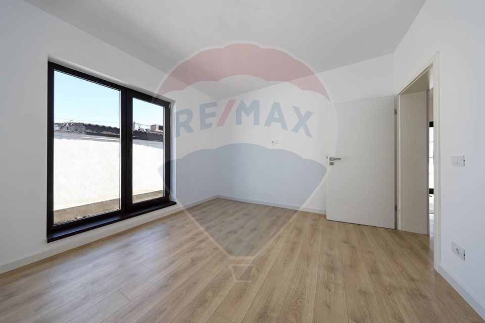 4 room House / Villa for sale