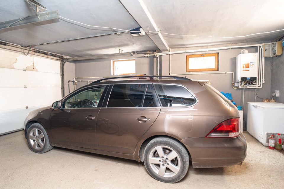 5 room House / Villa for sale