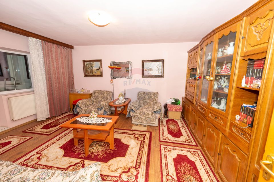 4 room Apartment for sale, Nerva Traian area