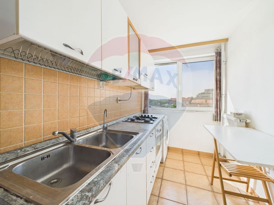 2 room Apartment for sale, Cantemir area