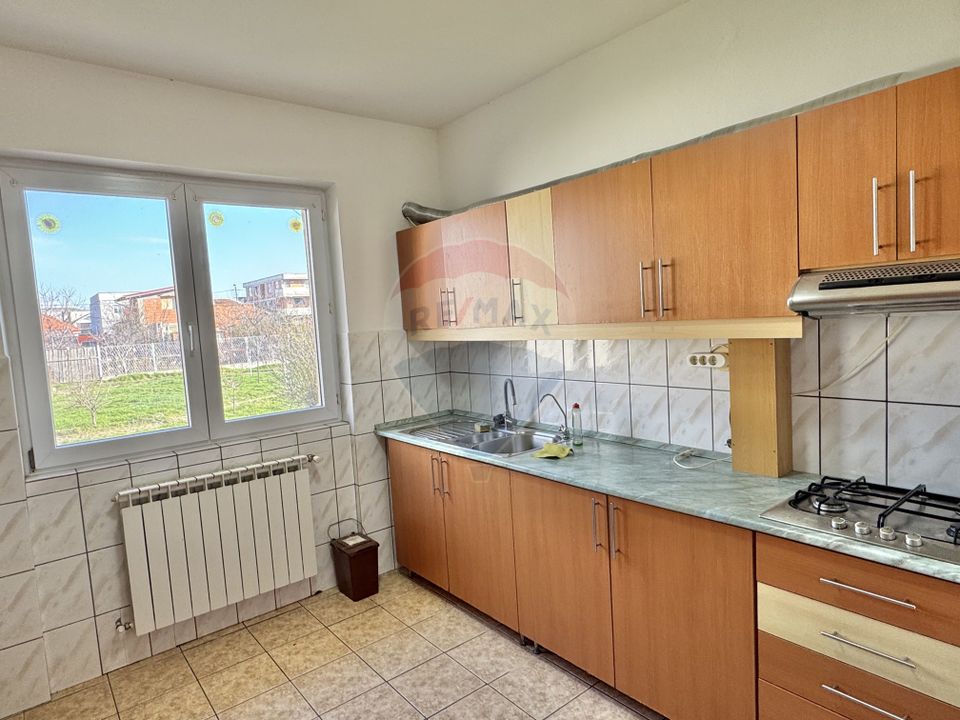 6 room House / Villa for rent, Iosia area