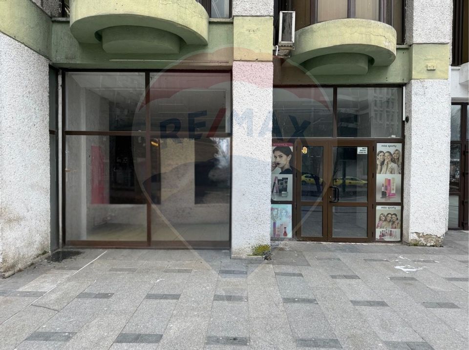 Spațiu comercial de 150.58mp de închiriat în zona Ultracentral