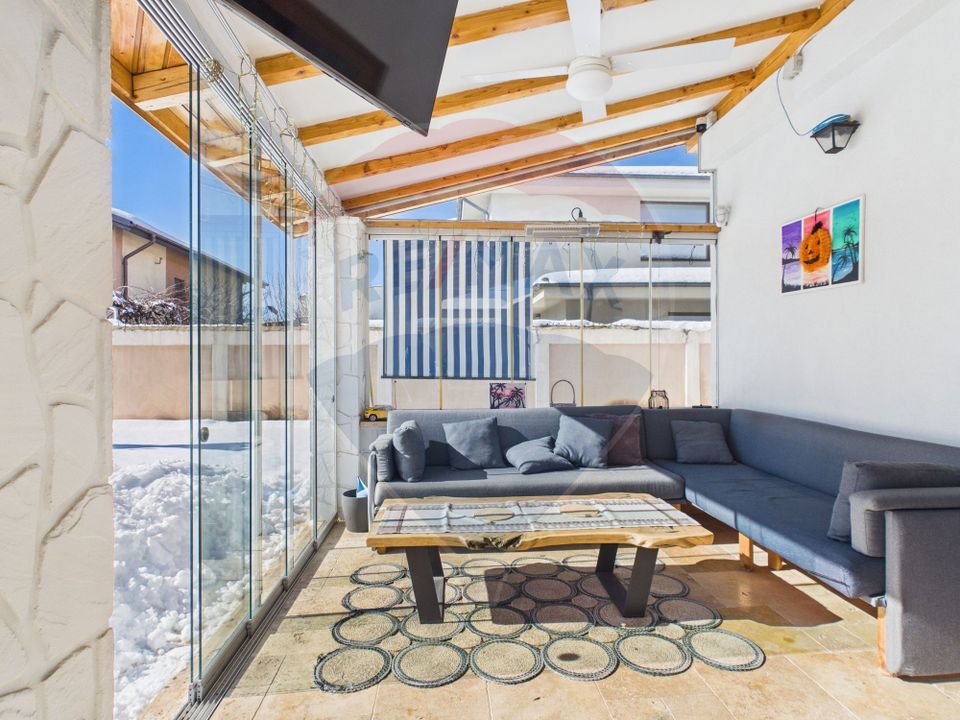 Villa with 6 rooms, pool and land 1300 sqm, for sale in Otopeni