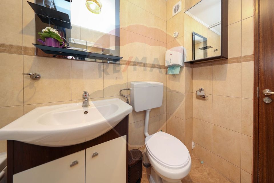 Apartament 2 camere, decomandat, modern,  zona Tractorul