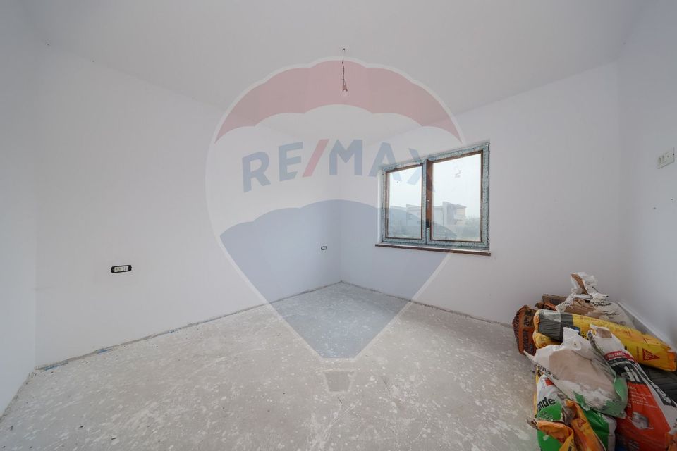 COMISION 0% | CASA STUPINI | 100 MP | 330 MP TEREN |