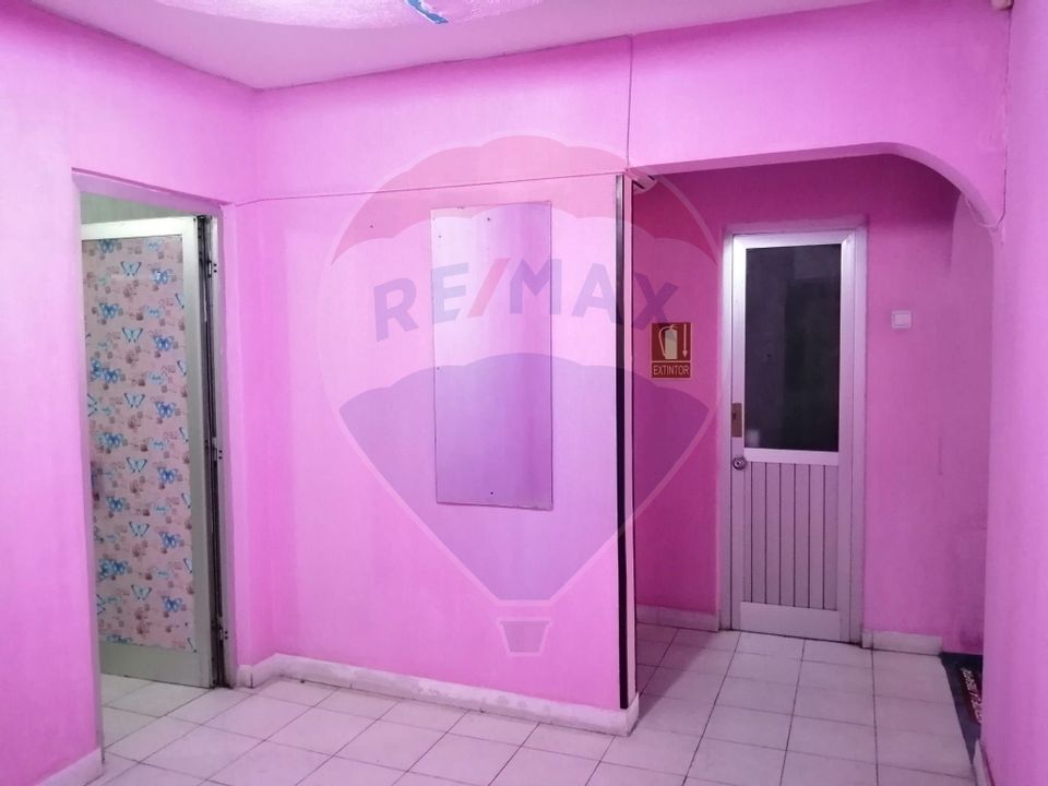 58.87sq.m Commercial Space for rent, Central area