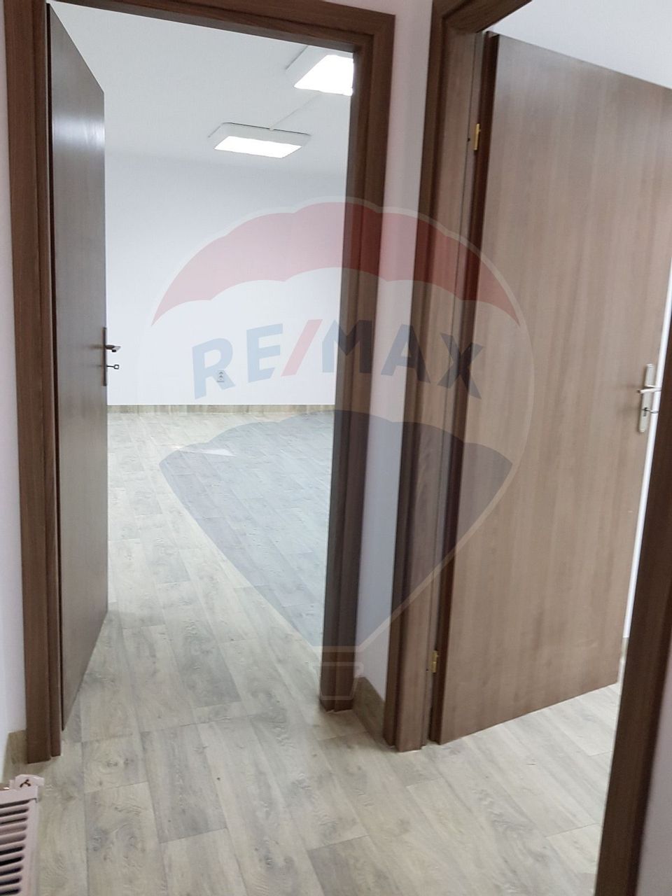 Spațiu de birouri / apartament de 82mp ,  Buna-Ziua , str.Fagului