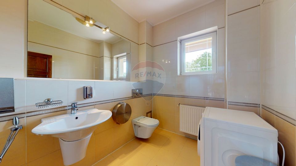 7 room House / Villa for sale, Ghimbav Livada area