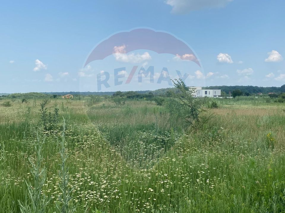 DE VANZARE Teren 600mp Drumul Piscul Mosului SISESTI