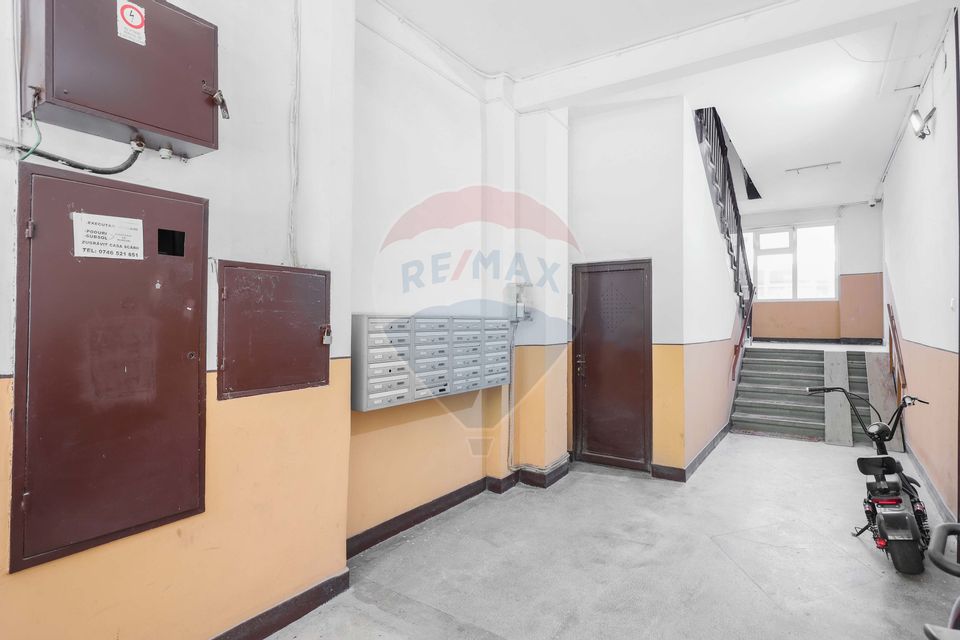 4 room Apartment for sale, Nufarul area