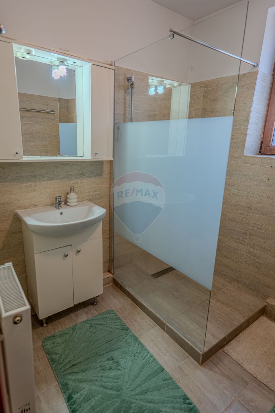 3 room House / Villa for sale