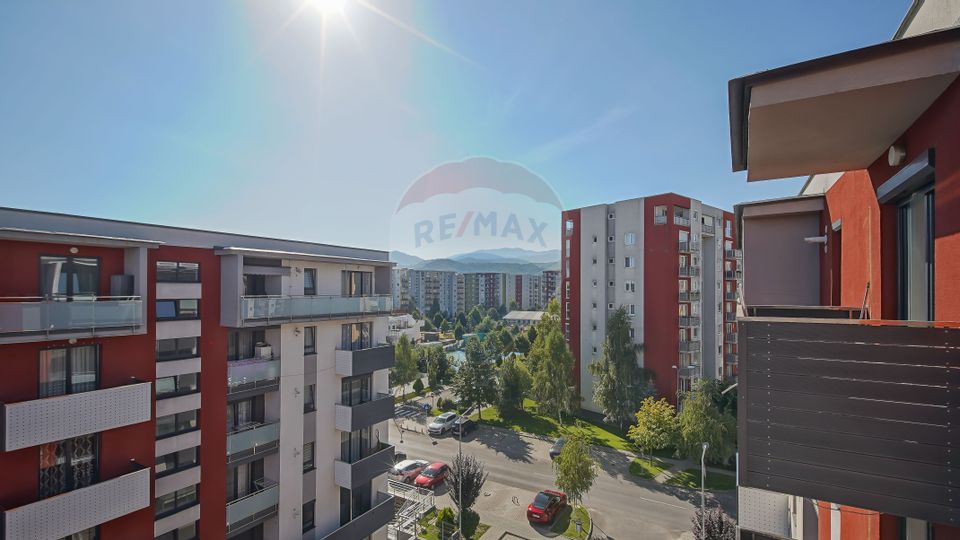 Apartament nelocuit cu priveliste deosebita|parcare|boxa