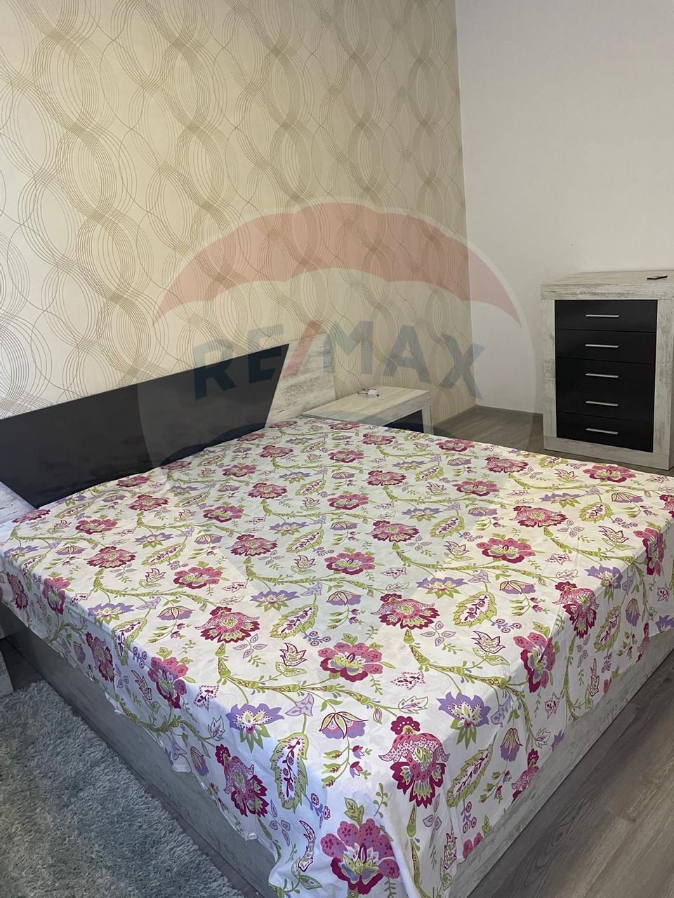 Apartament cu 2 camere de vânzare | Metalurgiei | Cartierul Solar