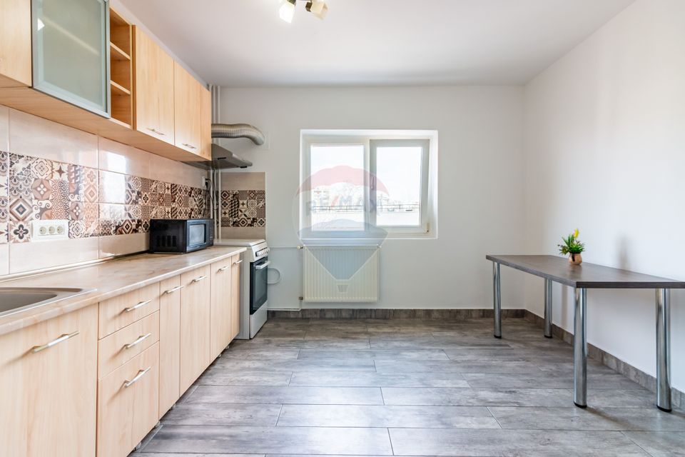 Apartament cu 3 camere de vânzare în zona Vitan Mall / Foisorului