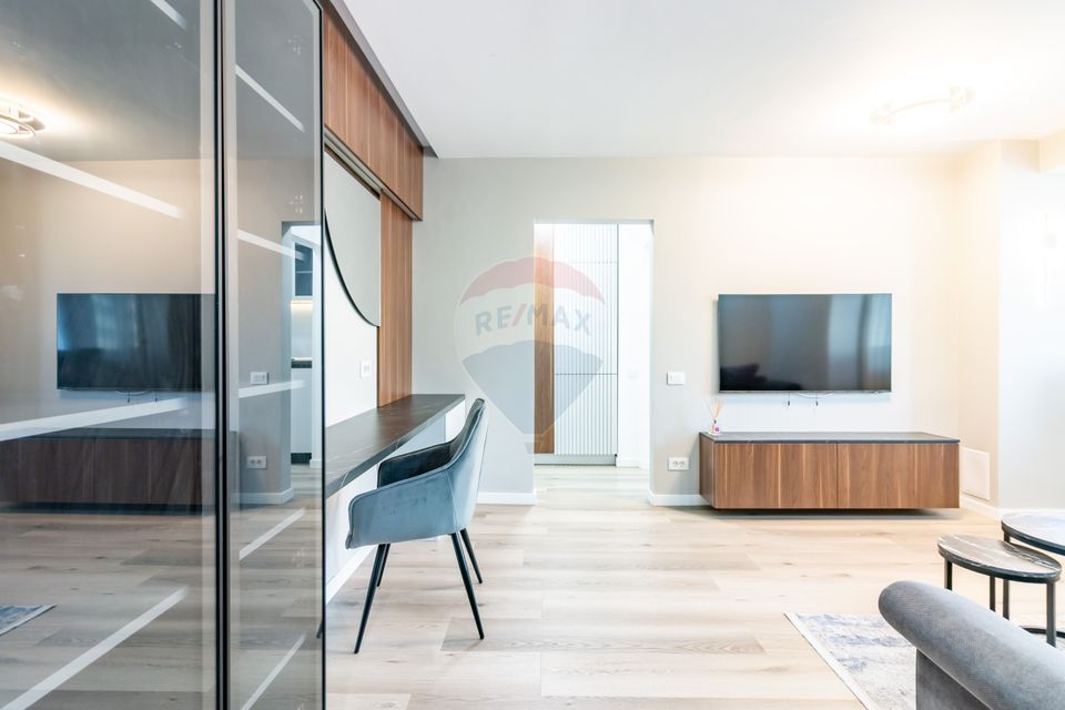 Premium 2 room apartment for sale | Magheru Boulevard | Risk-free