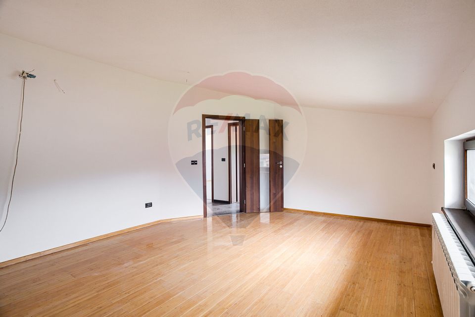 Spațiu comercial de 190 mp de închiriat în zona Subcetate