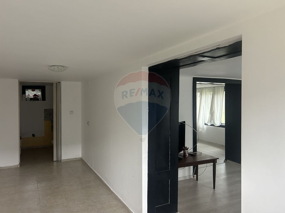 4 room House / Villa for sale