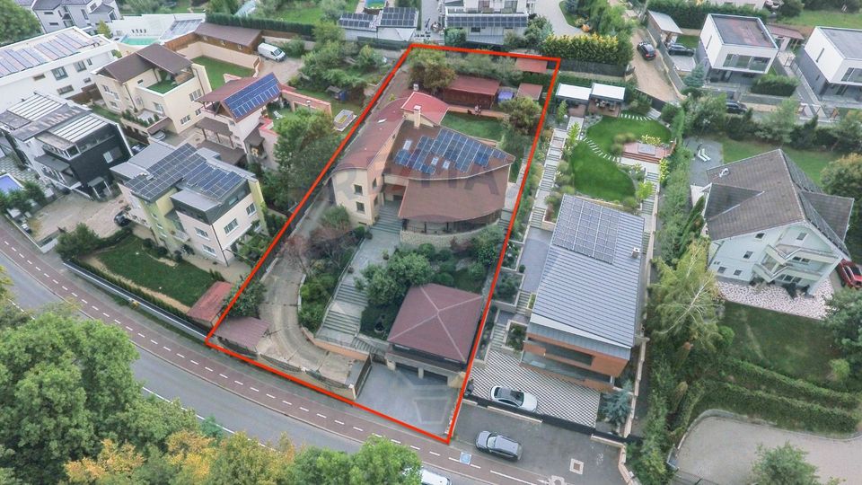 7 room House / Villa for sale, Faget area