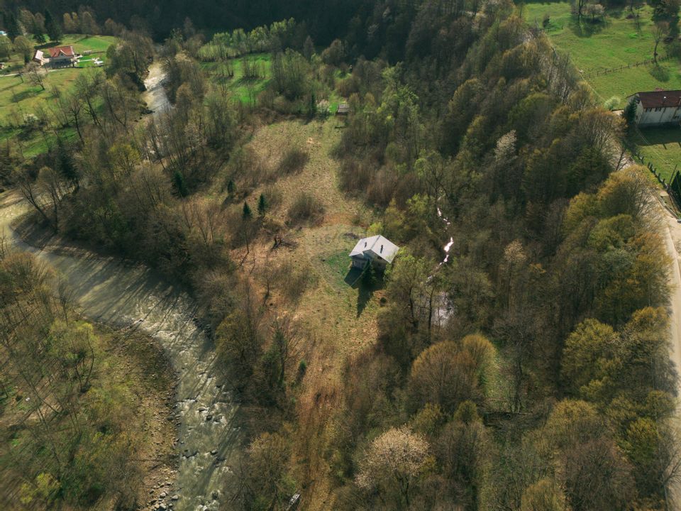 Casa si teren intravilan Tarcau