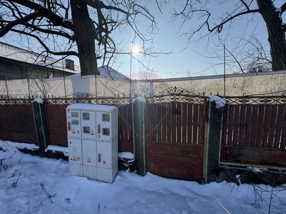 Land 4,870sqm Sintesti / Soseaua Principala