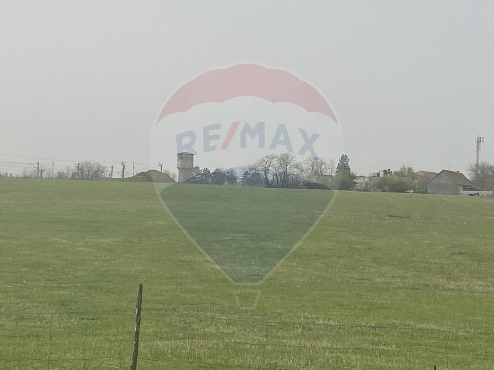 Land 44,200sqm Vintu de Jos / Strada Garii