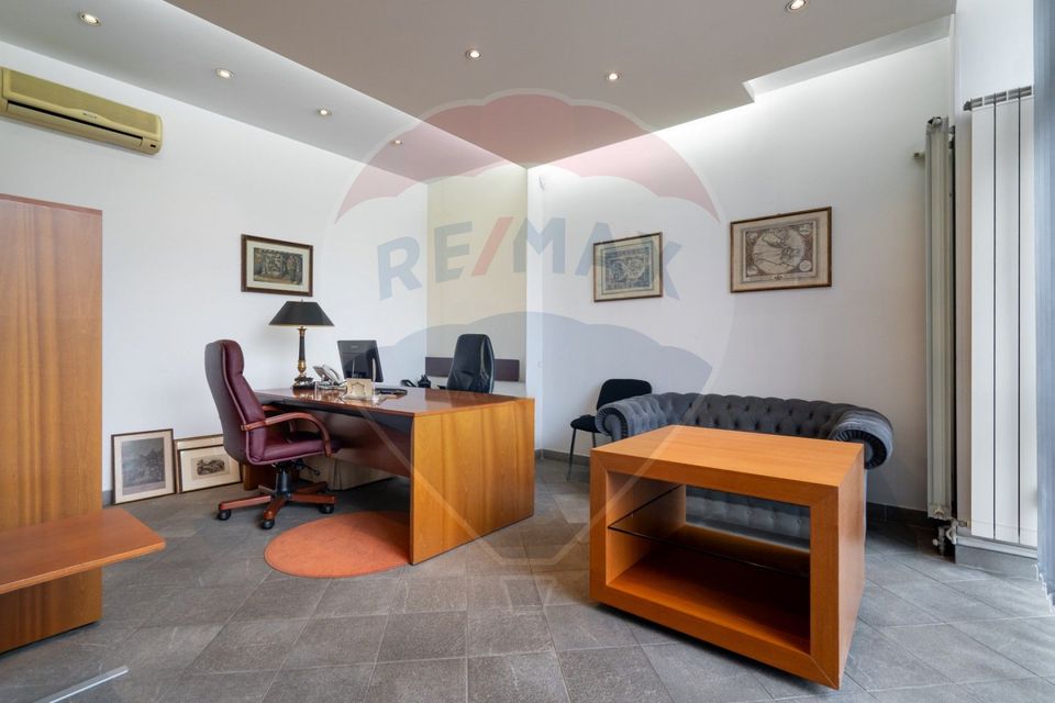 DE INCHIRIAT Spațiu comercial Bd. Unirii – 1335 mp