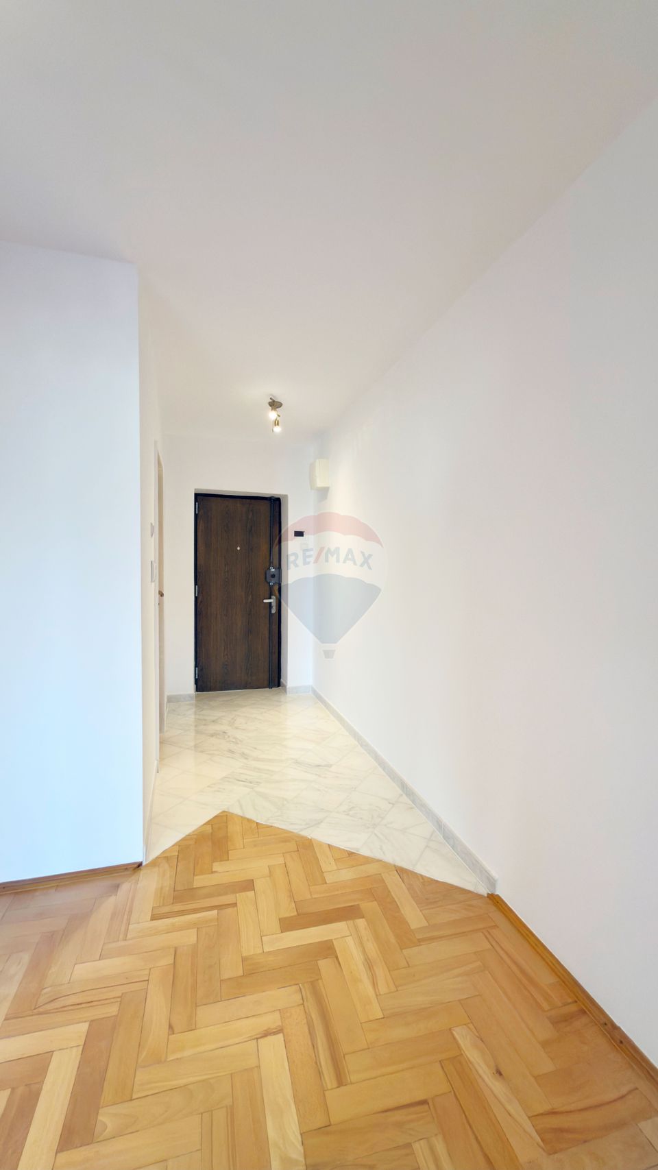 4 Camere Piata Alba Iulia 102 mp vedere Bd. Unirii si Casa Poporului