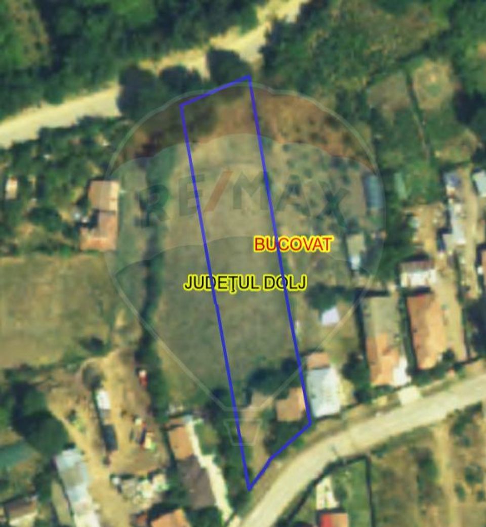 Land 1,698sqm Carligei / Strada principala