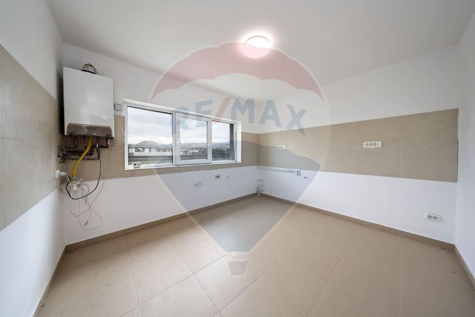 4 room House / Villa for sale