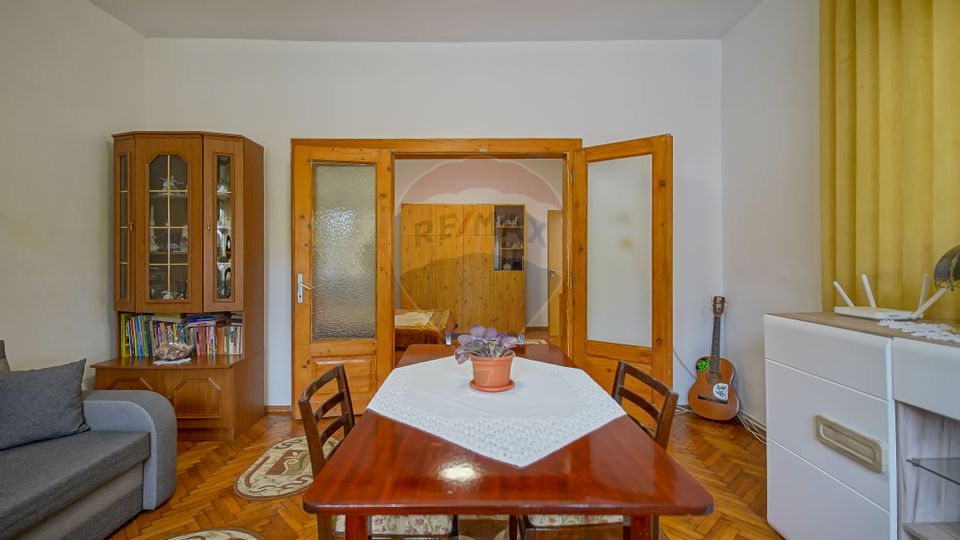 5 room House / Villa for sale, Turches area