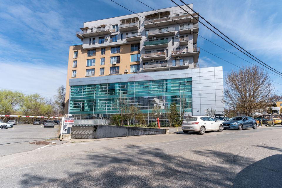 3 cam, 83 mp, zona Rivus, bloc nou, et 1, comision 0