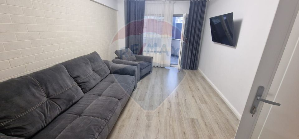 Apartament cu 2 camere. strada Mihai Viteazu, nr. 1