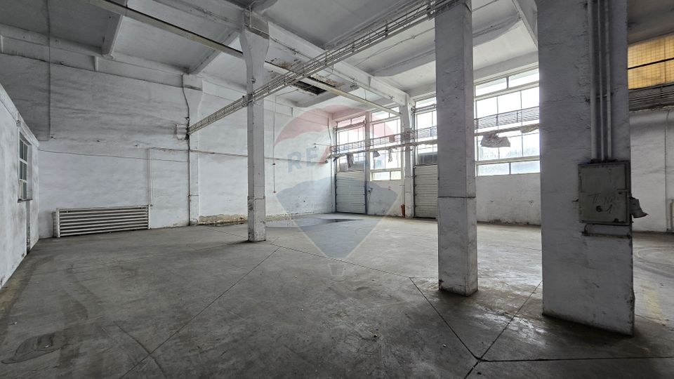 DE INCHIRIAT Spațiu industrial de 3000 mp în Buftea